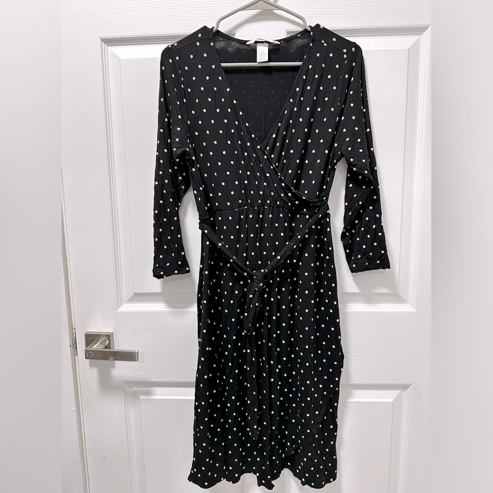 H&M MAMA Maternity Wrap Dress Poka Dot Black with cream and green Size L